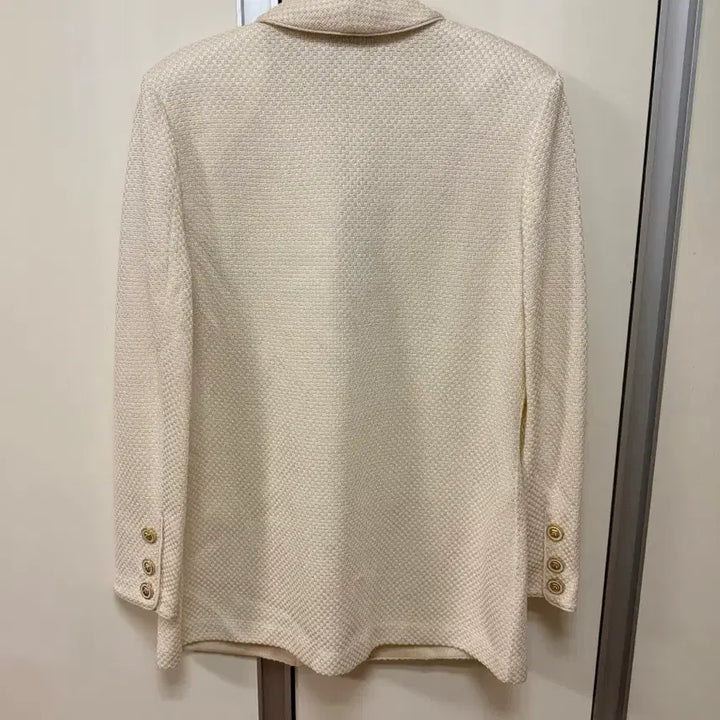 [BUNJANG] St. John Cream Ivory Jacquard Jacket / 센존컬렉션 st.john 크림아이보리 자카드 자켓 세인트존금장단추버튼