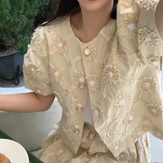 [BUNJANG] Byssiny Daisy Two-Piece Set / byssiny 데이지 투피스 세트 바이씨니 제작 데이지투피스 셋업
