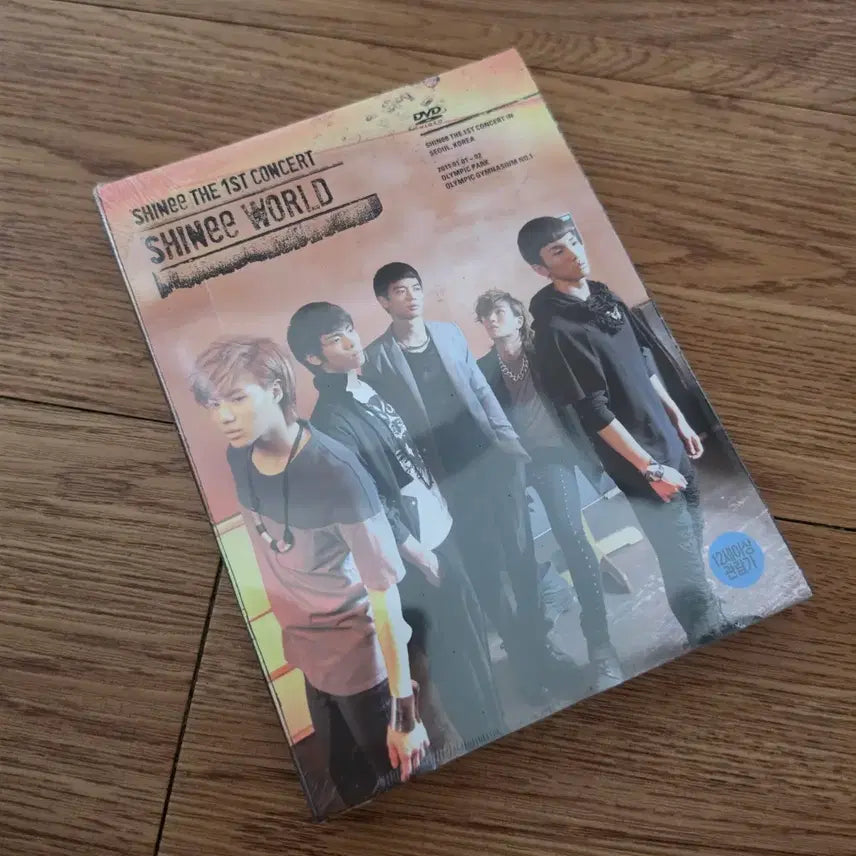 [BUNJANG] SHINee SHINee World 1st Concert DVD Sealed / 샤이니 샤이니월드1 SHINee WORLD 첫 단독 콘서트 DVD 미개봉