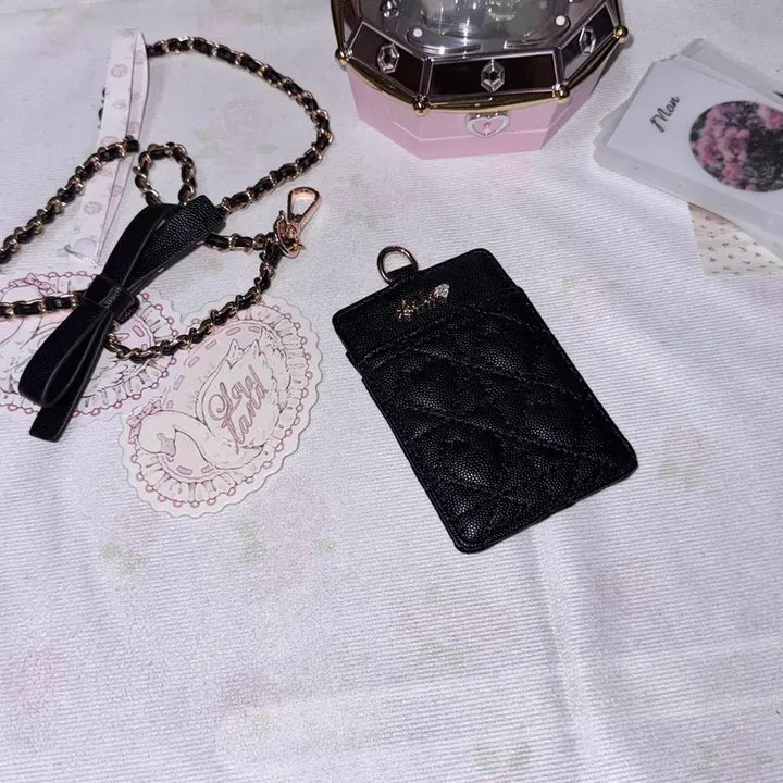 [BUNJANG] Lalacita Heart-Quilted Card Wallet / Lalacita Heart-Quilted Necklace 카드지갑 사원증