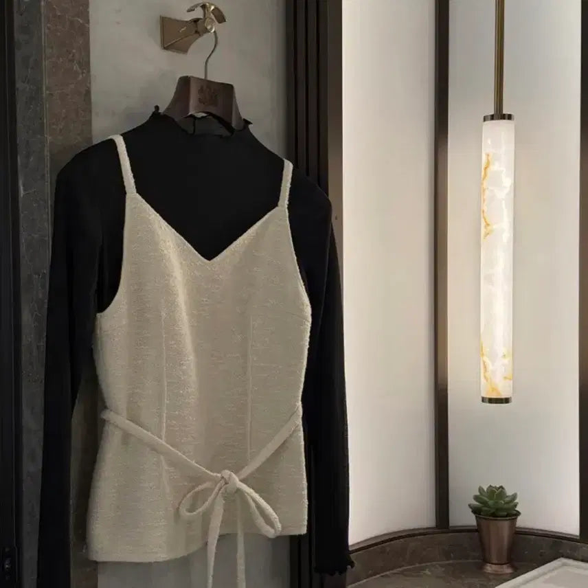 [BUNJANG] Hawa 25FW Tweed Bustier (Ivory) / 하와 25fw 릴 트위드 뷔스티에 (아이보리)리본끈데이트격식룩상견례연말룩