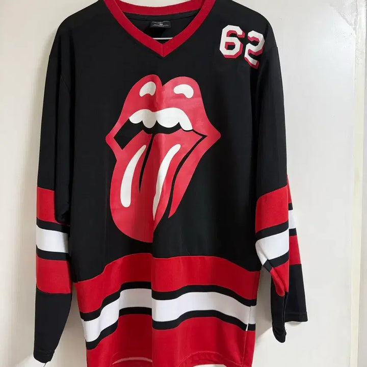 [BUNJANG] Rolling Stones Hockey Jersey / 롤링스톤즈 하키 져지