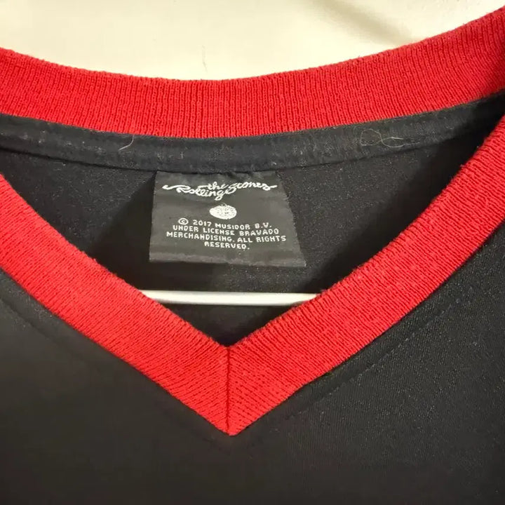 [BUNJANG] Rolling Stones Hockey Jersey / 롤링스톤즈 하키 져지