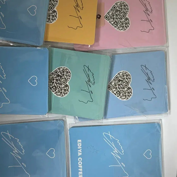 [BUNJANG] Byun Woo-seok Signed Ediya Photocard / 변우석 사인 이디야 포토카드