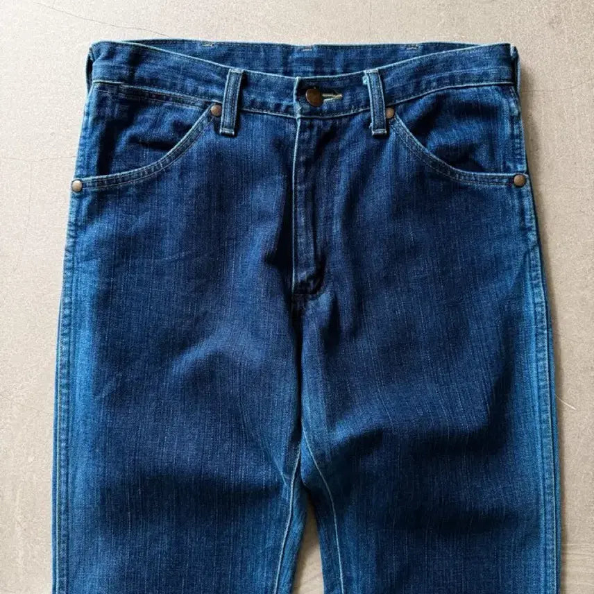 [SOLD OUT] Wrangler 부츠컷 데님팬츠