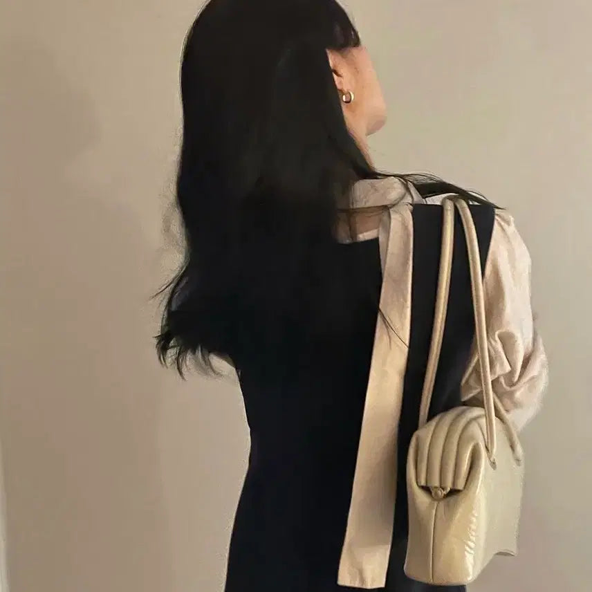 [BUNJANG] Shop Gade Scarf Blouse (Beige) / 샵게드 scarf blouse(beige)
