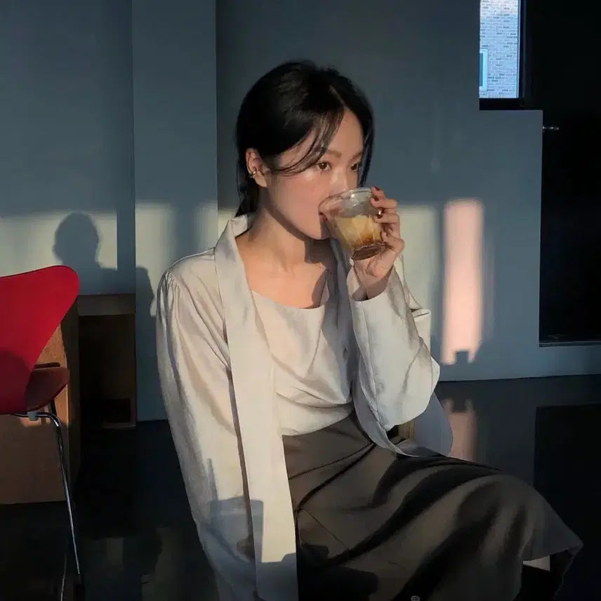 [BUNJANG] Shop Gade Scarf Blouse (Beige) / 샵게드 scarf blouse(beige)