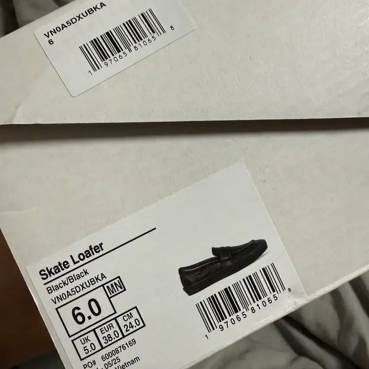 [BUNJANG] Vans Skate Loafer Black Leather Shoes / vans 스케이트 로퍼 블랙 레더 240
