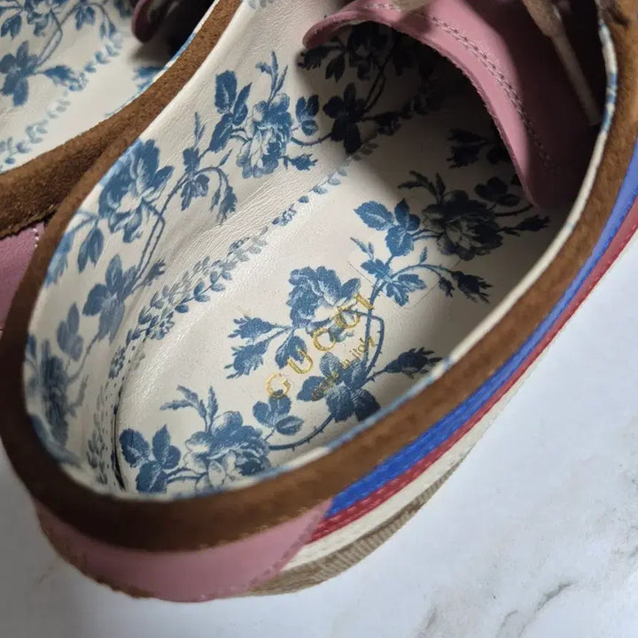[BUNJANG] Gucci GG Supreme Paracer Sneakers (Size 38.5) / (정품) 구찌 GG 슈프림 파라체르 스니커즈 운동화38.5