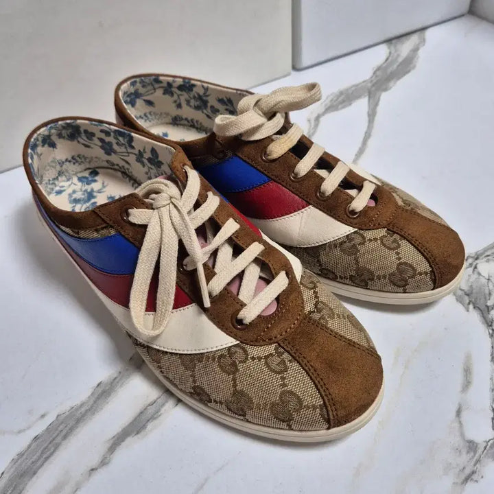 [BUNJANG] Gucci GG Supreme Paracer Sneakers (Size 38.5) / (정품) 구찌 GG 슈프림 파라체르 스니커즈 운동화38.5