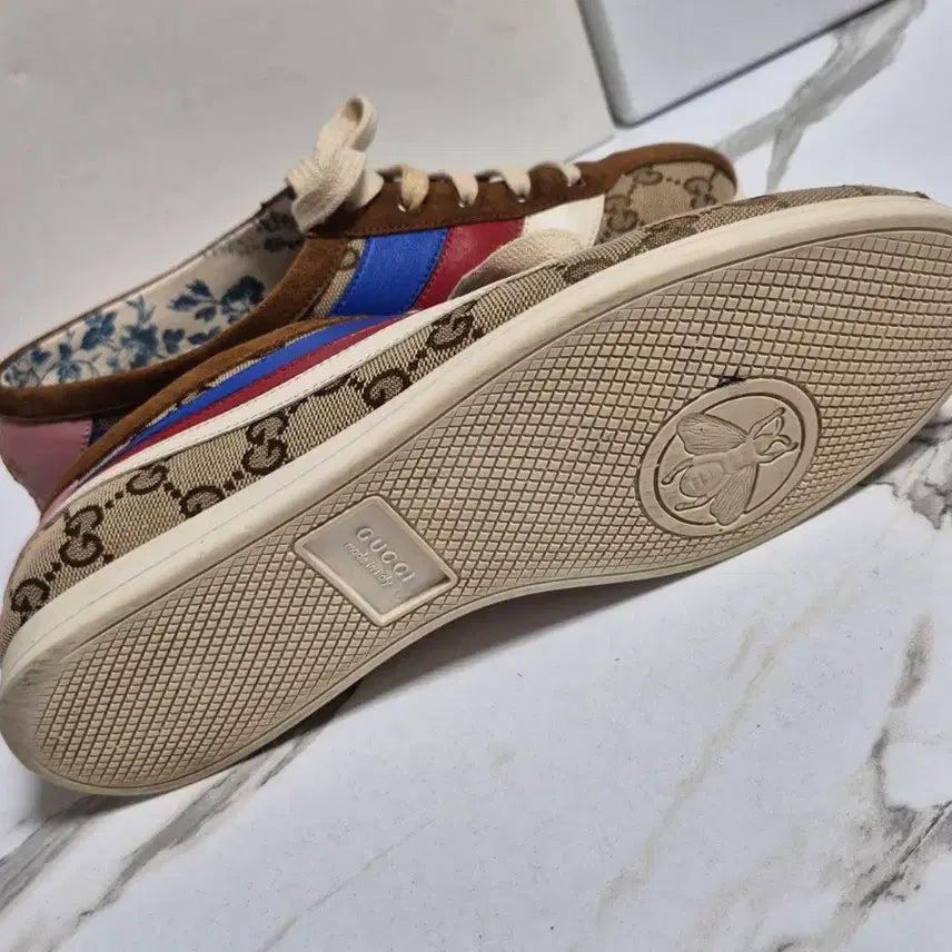 [BUNJANG] Gucci GG Supreme Paracer Sneakers (Size 38.5) / (정품) 구찌 GG 슈프림 파라체르 스니커즈 운동화38.5
