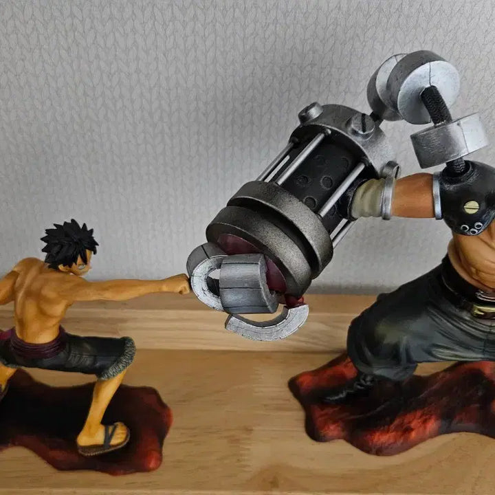 [BUNJANG] One Piece Luffy vs Z Figure / 원피스 루피 vs 제파 피규어