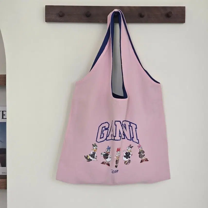 [BUNJANG] GANNI Disney Collaboration Tote Bag / 가니 디즈니 콜라보 토트백 블랙/핑크/그린