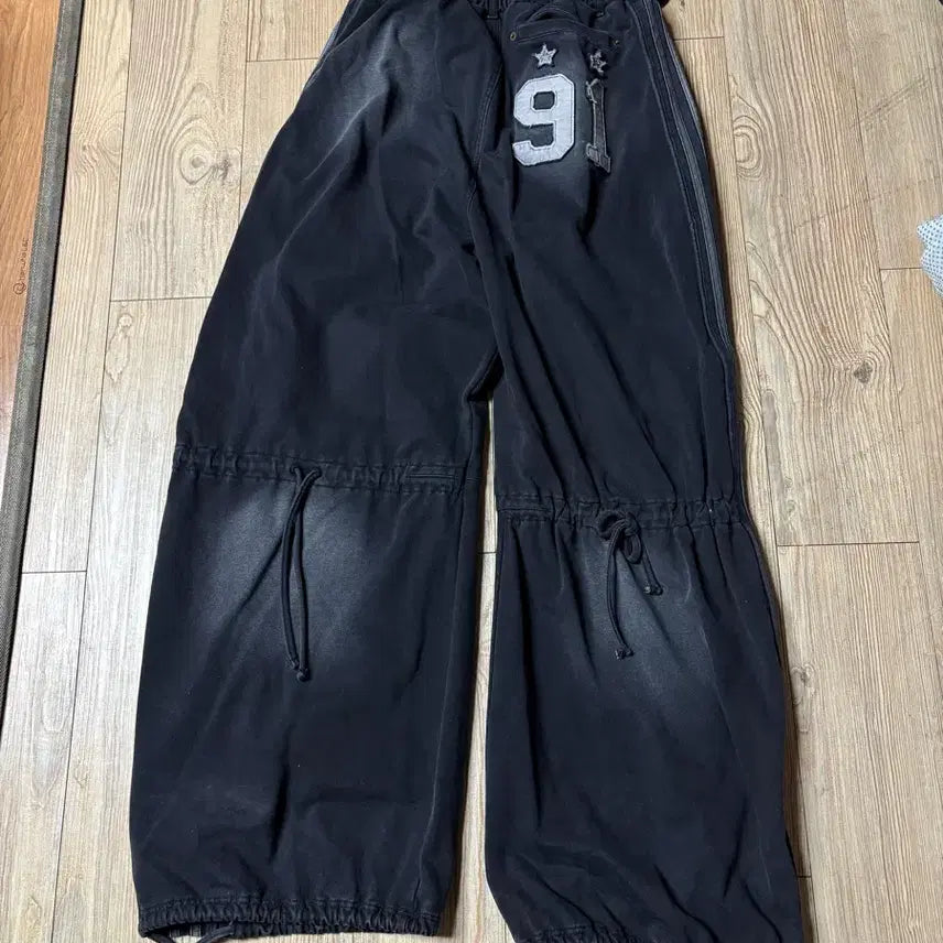 [BUNJANG] Badblood Billy Jogger Pants (M) / (M) 배드블러드 빌리 조거팬츠