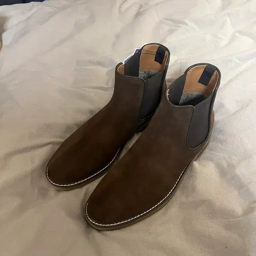 [BUNJANG] Clarks Chelsea Boots Brown 250 New / 클락스 첼시 부츠 브라운 250 새제품