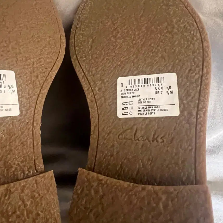 [BUNJANG] Clarks Chelsea Boots Brown 250 New / 클락스 첼시 부츠 브라운 250 새제품