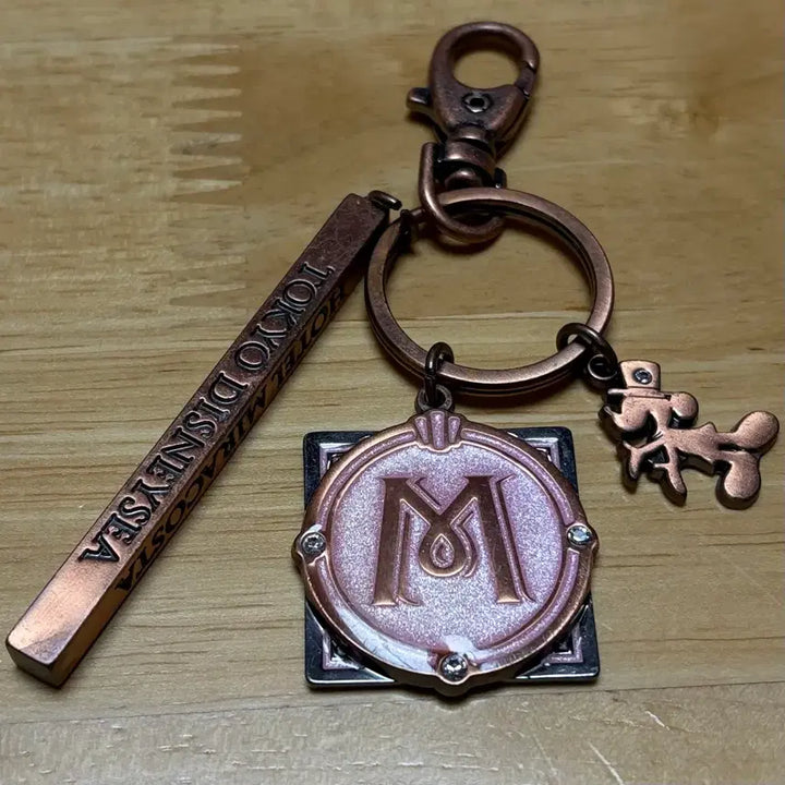 [BUNJANG] Tokyo Disney Resort Miracosta Hotel Keyring / 도쿄 디즈니 리조트 한정 미라코스타 호텔 키링