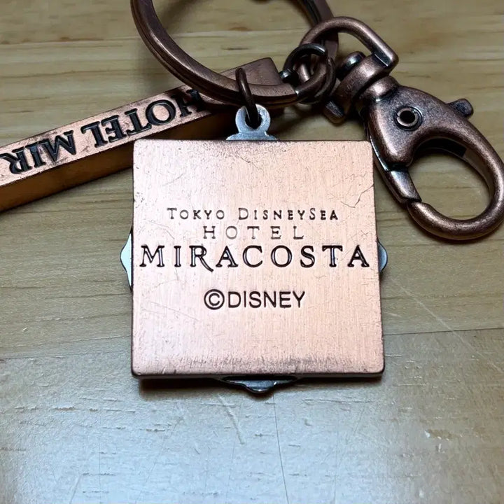 [BUNJANG] Tokyo Disney Resort Miracosta Hotel Keyring / 도쿄 디즈니 리조트 한정 미라코스타 호텔 키링