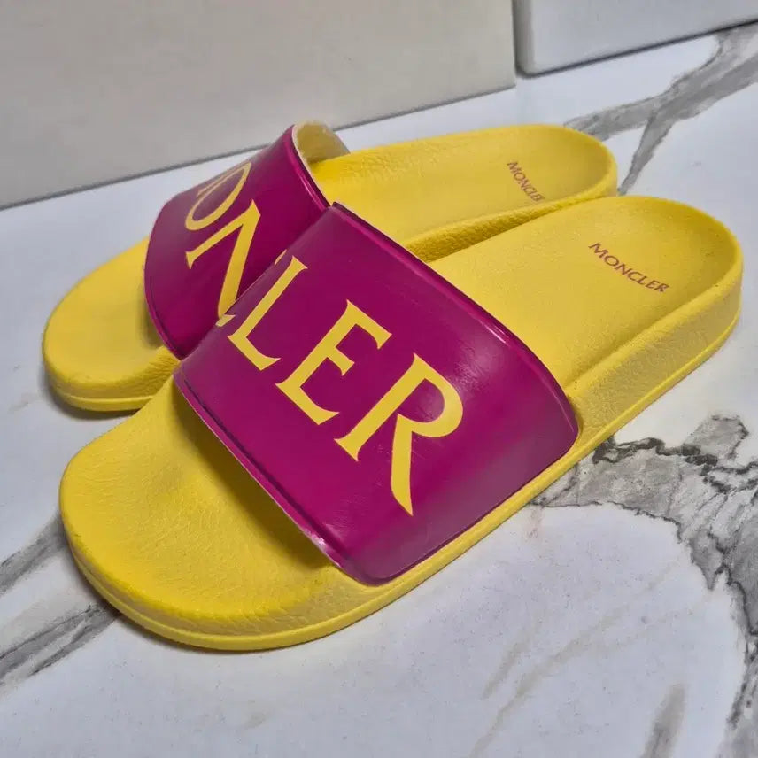 [BUNJANG] Moncler Slide Sandals Slippers (Size 35) / (정품) 몽클레어 슬라이드 샌들 슬리퍼 35