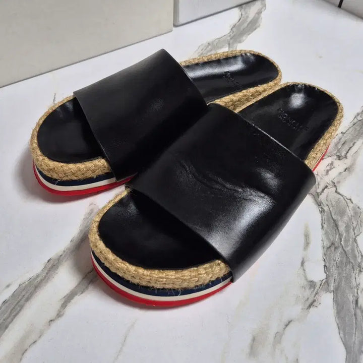 [BUNJANG] Moncler Evelyn Espadrille Slippers Sandals 38 / (정품) 몽클레어 에블린 에스파듀 슬리퍼 샌들 38