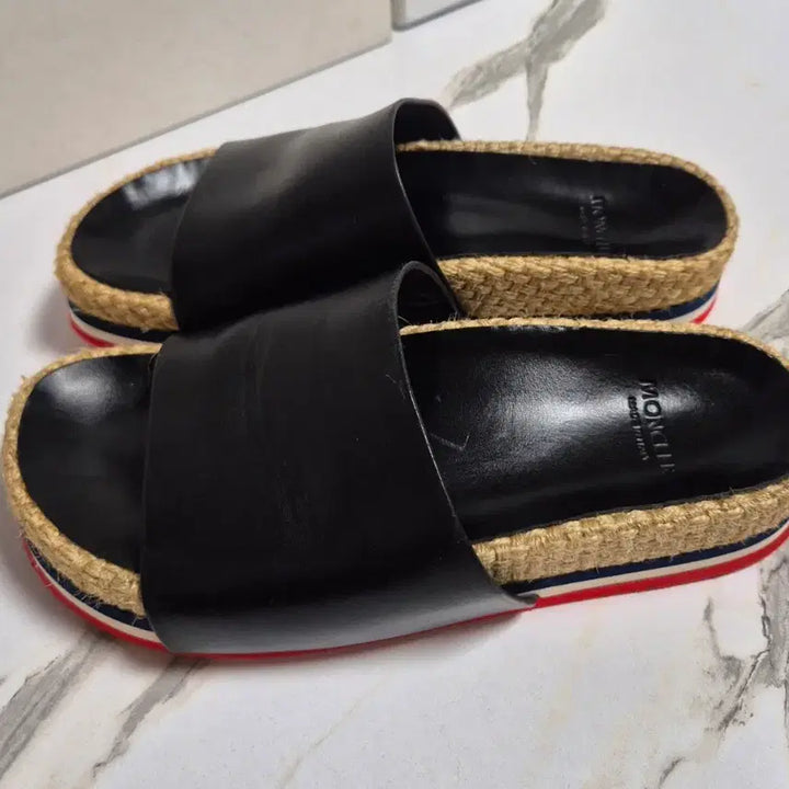 [BUNJANG] Moncler Evelyn Espadrille Slippers Sandals 38 / (정품) 몽클레어 에블린 에스파듀 슬리퍼 샌들 38