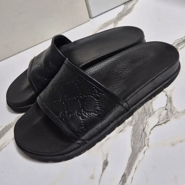 [BUNJANG] Gucci GG Leather Slide Sandals / (정품) 구찌 GG 가죽 슬라이드 샌들 슬리퍼 285