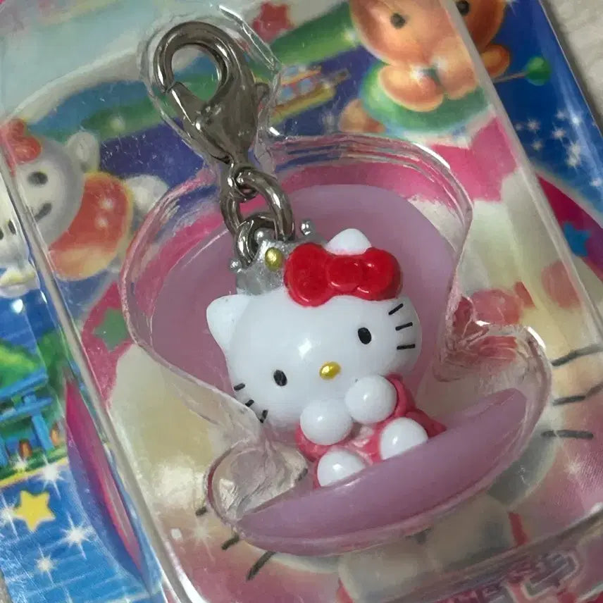[BUNJANG] Sanrio Hello Kitty Kitsch Strap / 산리오 키티스트랩 시지미 버전 키티조개스트랩