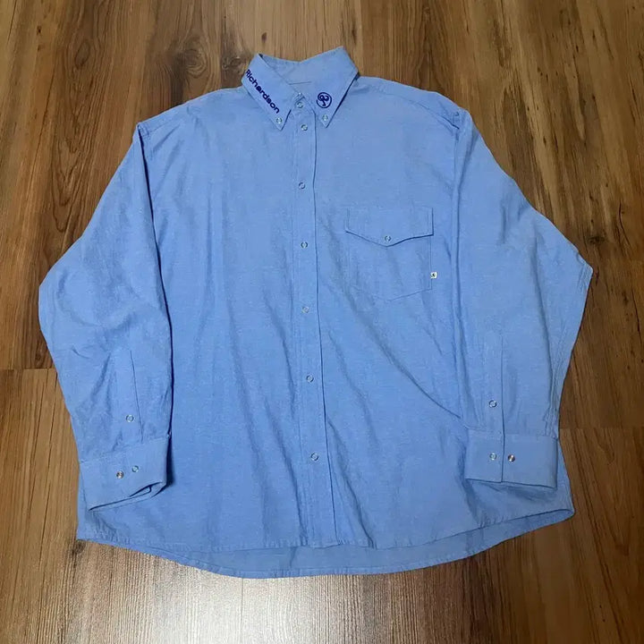 [BUNJANG] Richardson Kara Logo Button Shirt L Sky Blue / 리차드슨 richardson 카라 로고 버튼 셔츠 L 스카이블루