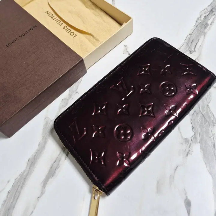 [BUNJANG] Louis Vuitton Vernis Zippy Wallet Burgundy / (정품) 루이비통 베르니 지피 월릿 여성 장지갑 버건디