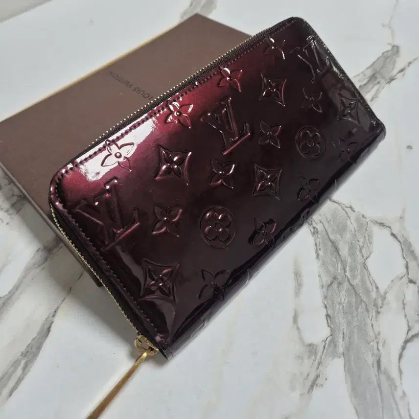 [BUNJANG] Louis Vuitton Vernis Zippy Wallet Burgundy / (정품) 루이비통 베르니 지피 월릿 여성 장지갑 버건디