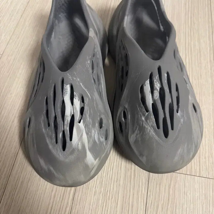 [BUNJANG] Adidas Yeezy Foam Runner / 이지 폼 러너