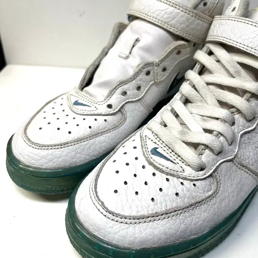 [BUNJANG] Nike Air Force 1 Mid Sky Sneakers / [230] 나이키 에어 포스 원 미드 하늘 완창