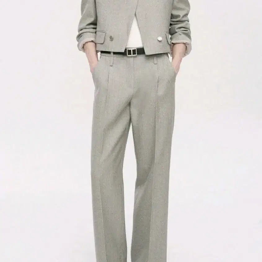 [BUNJANG] Colorless Crop Jacket and Pants Set / 고퀄 칼라리스 크롭자켓 팬츠 셋업 세트