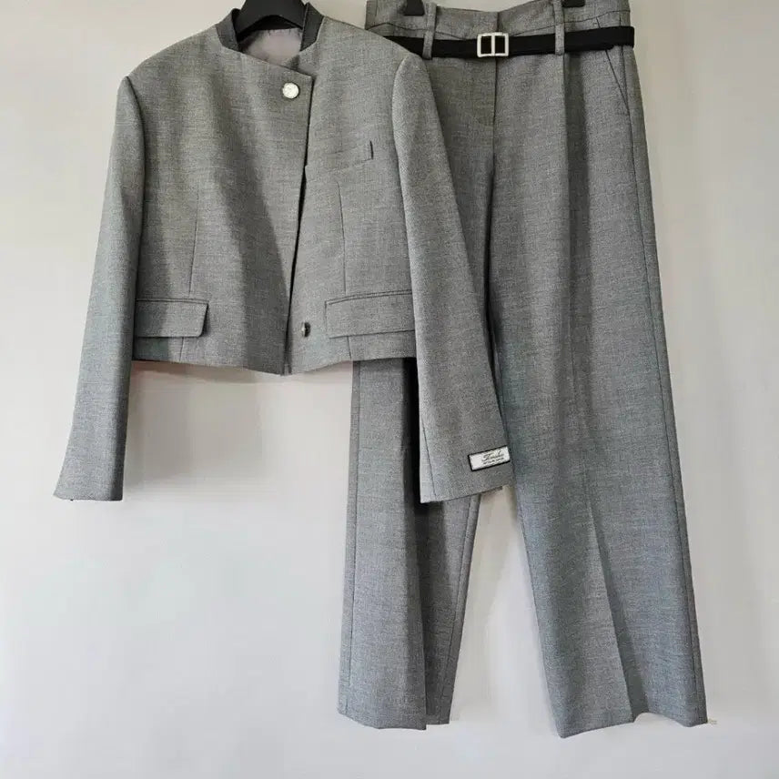 [BUNJANG] Colorless Crop Jacket and Pants Set / 고퀄 칼라리스 크롭자켓 팬츠 셋업 세트