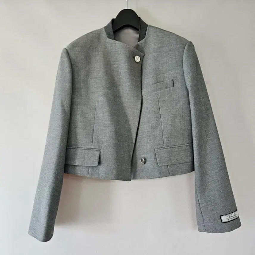 [BUNJANG] Colorless Crop Jacket and Pants Set / 고퀄 칼라리스 크롭자켓 팬츠 셋업 세트
