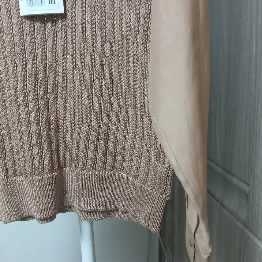 [SOLD OUT] PESERICO 니트 슬리브 블라우스85