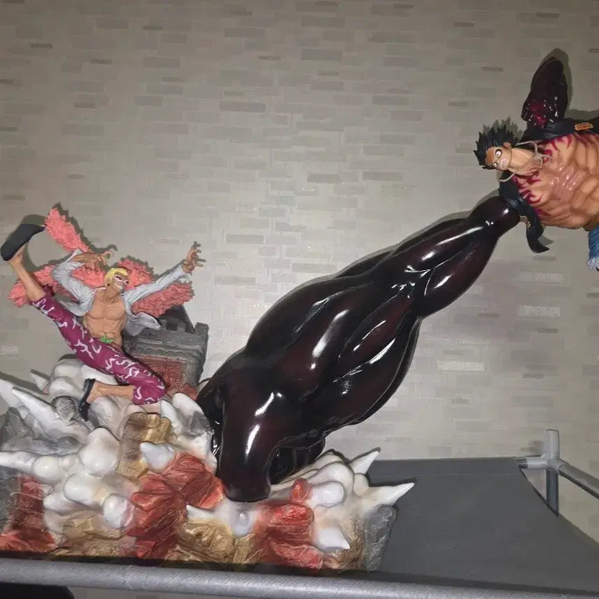 [BUNJANG] One Piece Gear 4 Luffy vs Doflamingo Diorama Figure / (아묻따)원피스 기어포스루피 도플라밍고 피규어 디오라마 팝니다.