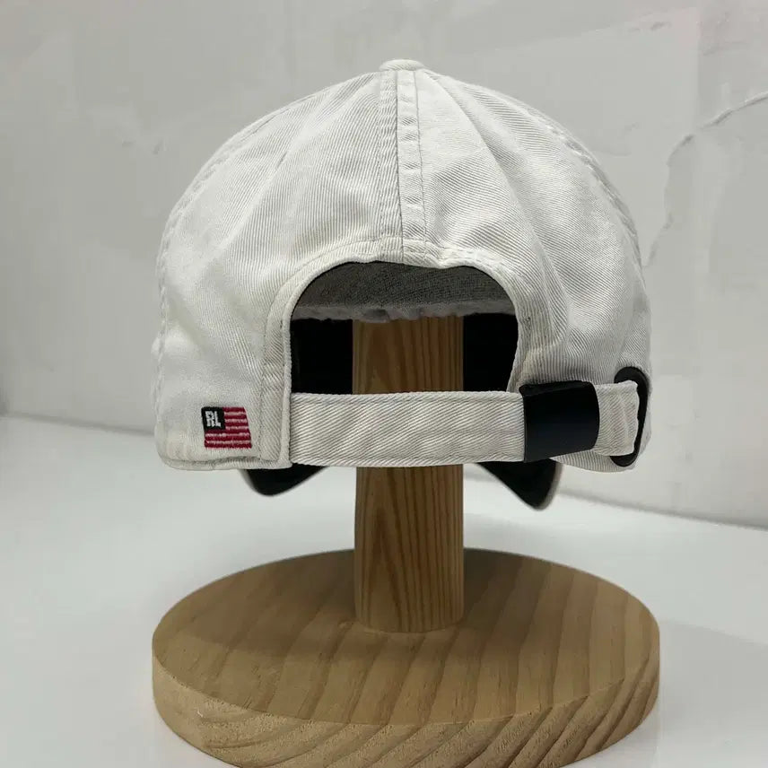 [BUNJANG] Polo Ralph Lauren P Wing Shield White Ball Cap / 폴로 랄프로렌 p wing 쉴드 화이트 볼캡 모자