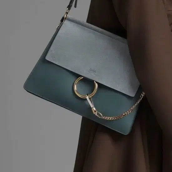 [BUNJANG] Chloé Faye Suede Medium Shoulder Bag / (정품) 끌로에 페이 스웨이드 미디움 숄더백 가방