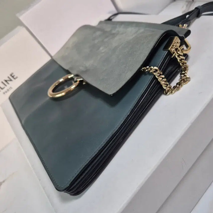 [BUNJANG] Chloé Faye Suede Medium Shoulder Bag / (정품) 끌로에 페이 스웨이드 미디움 숄더백 가방