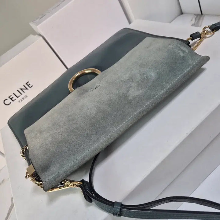 [BUNJANG] Chloé Faye Suede Medium Shoulder Bag / (정품) 끌로에 페이 스웨이드 미디움 숄더백 가방