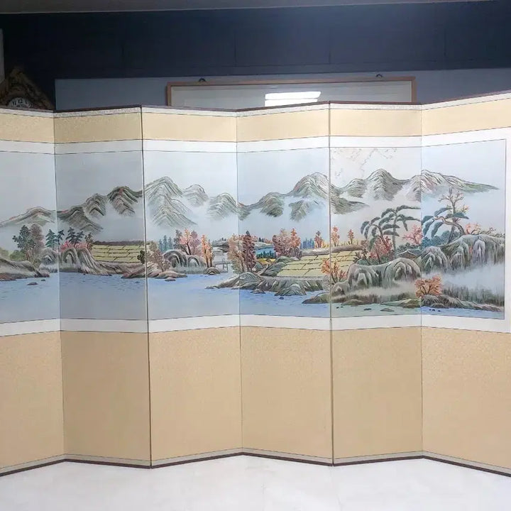 [BUNJANG] Korean Landscape Painting 6-Panel Embroidered Folding Screen / 산수화 6폭 연결 자수병풍
