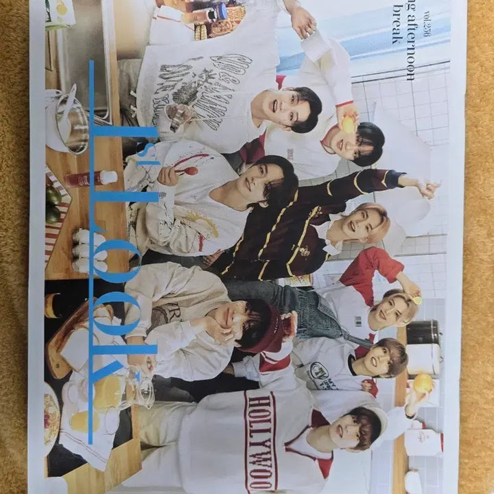 [BUNJANG] First Look Vol.256 Stray Kids Magazine / 퍼스트룩 Vol.256 스트레이키즈
