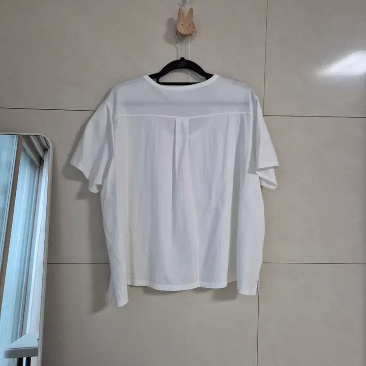 [SOLD OUT] 유메르 유넥   반팔 티셔츠 프리 새상품