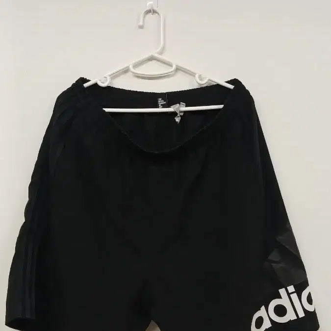 [BUNJANG] Adidas Black Shorts / 아디다스 삼선 블랙 반바지