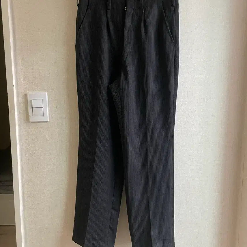[BUNJANG] Golden Wealth 80s Japanese Black Stripe Tailored Slacks / 80s 일본  블랙 스트라이프 테일러 슬랙스