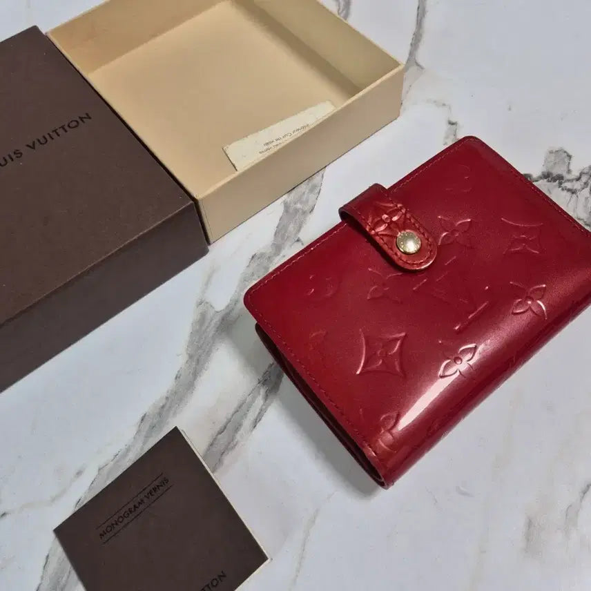 [BUNJANG] Louis Vuitton Monogram Vernis Red Bifold Wallet / (정품) 루이비통 모노그램 레드 베르니 반지갑