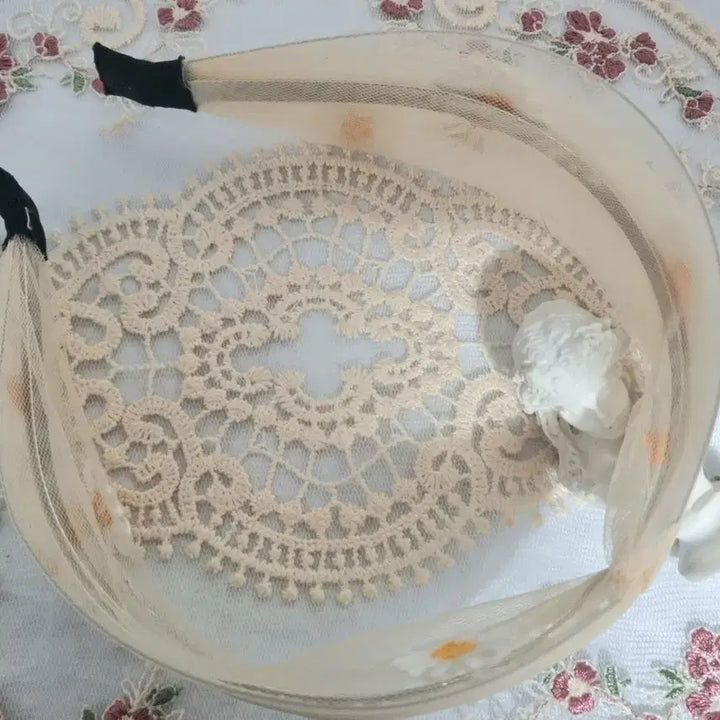 [BUNJANG] Daisy Embroidered Chiffon Headband / 데이지 자수 쉬폰 머리띠(새상품)