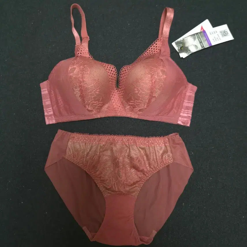 [BUNJANG] Shang Complex Wireless Bra and Panty Set / [80C] 샹콤플렉스 노와이어 브라팬티 3세트 - 25,000원