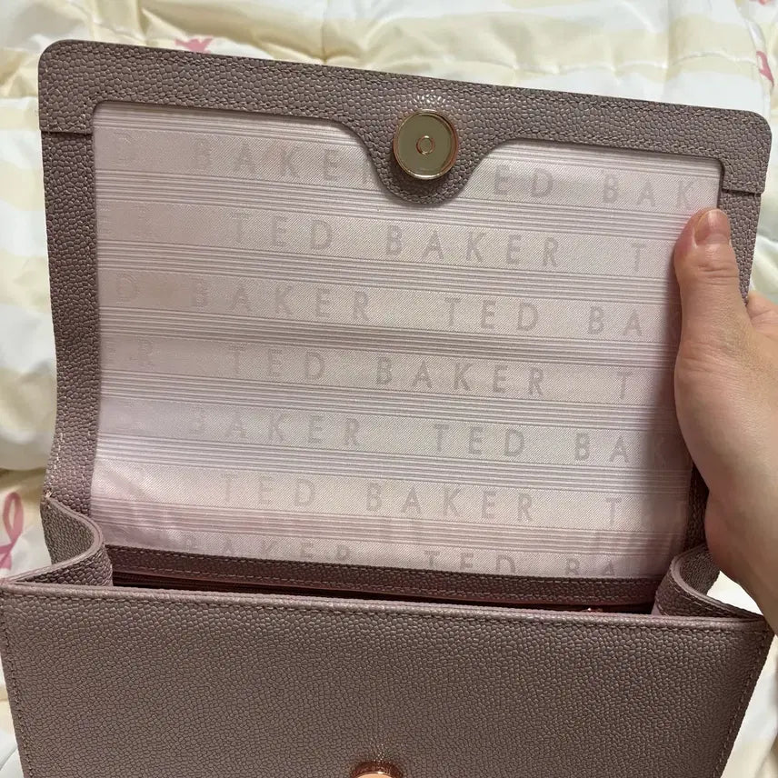 [SOLD OUT] 테드베이커 ted baker 숄더겸크로스백